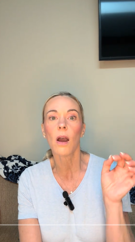 Kate Gosselin speaks while holding her hand slightly raised during her TikTok story, as posted on September 3, 2025 | Source: Tiktok/kate.gosselin