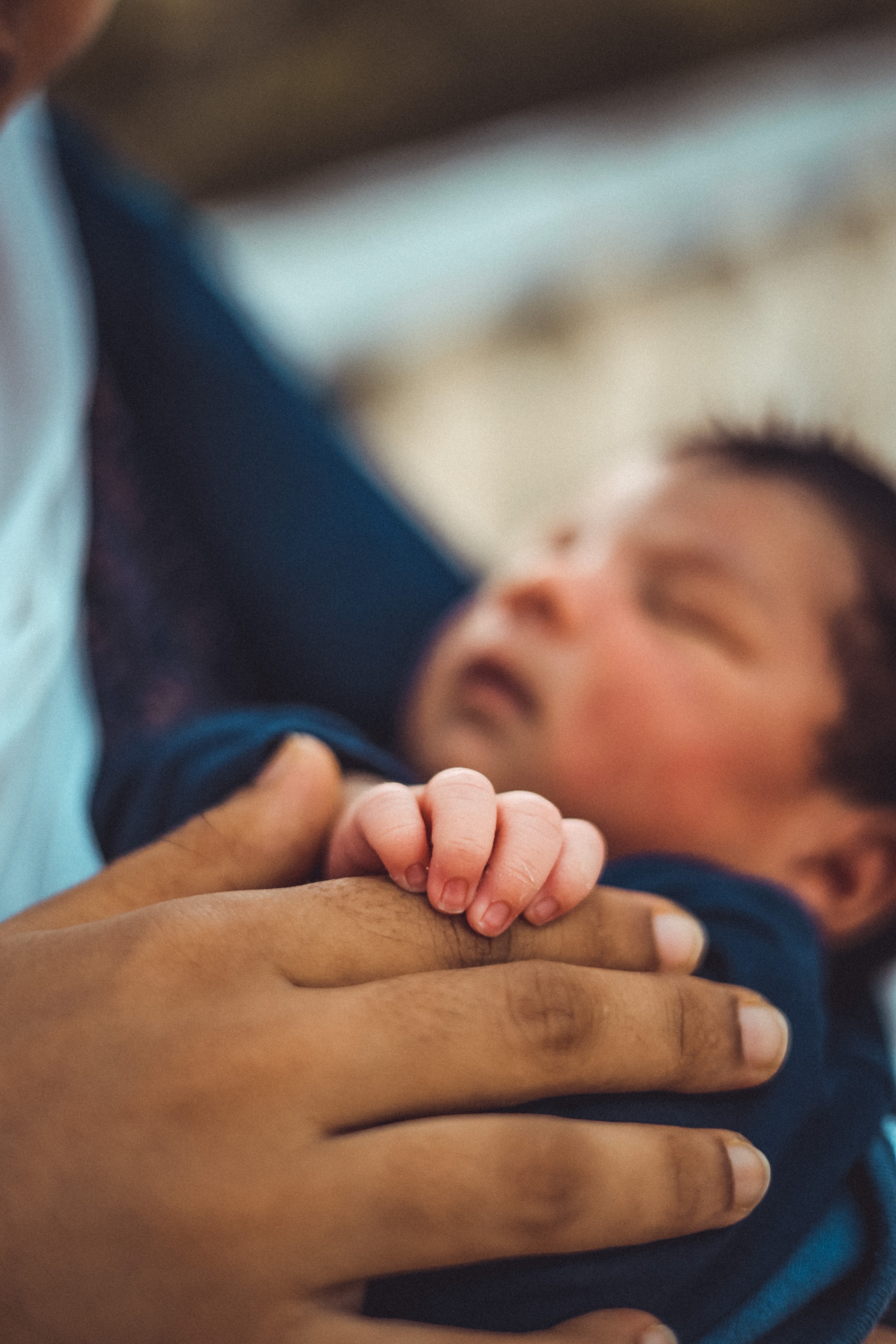 Barbara was confused when she saw Madison holding a baby in her arms. | Source: Unsplash