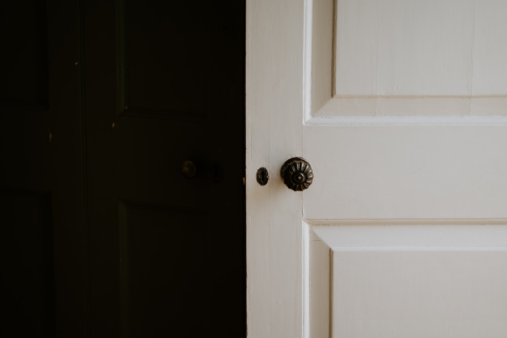 A white wooden door | Source: Unsplash