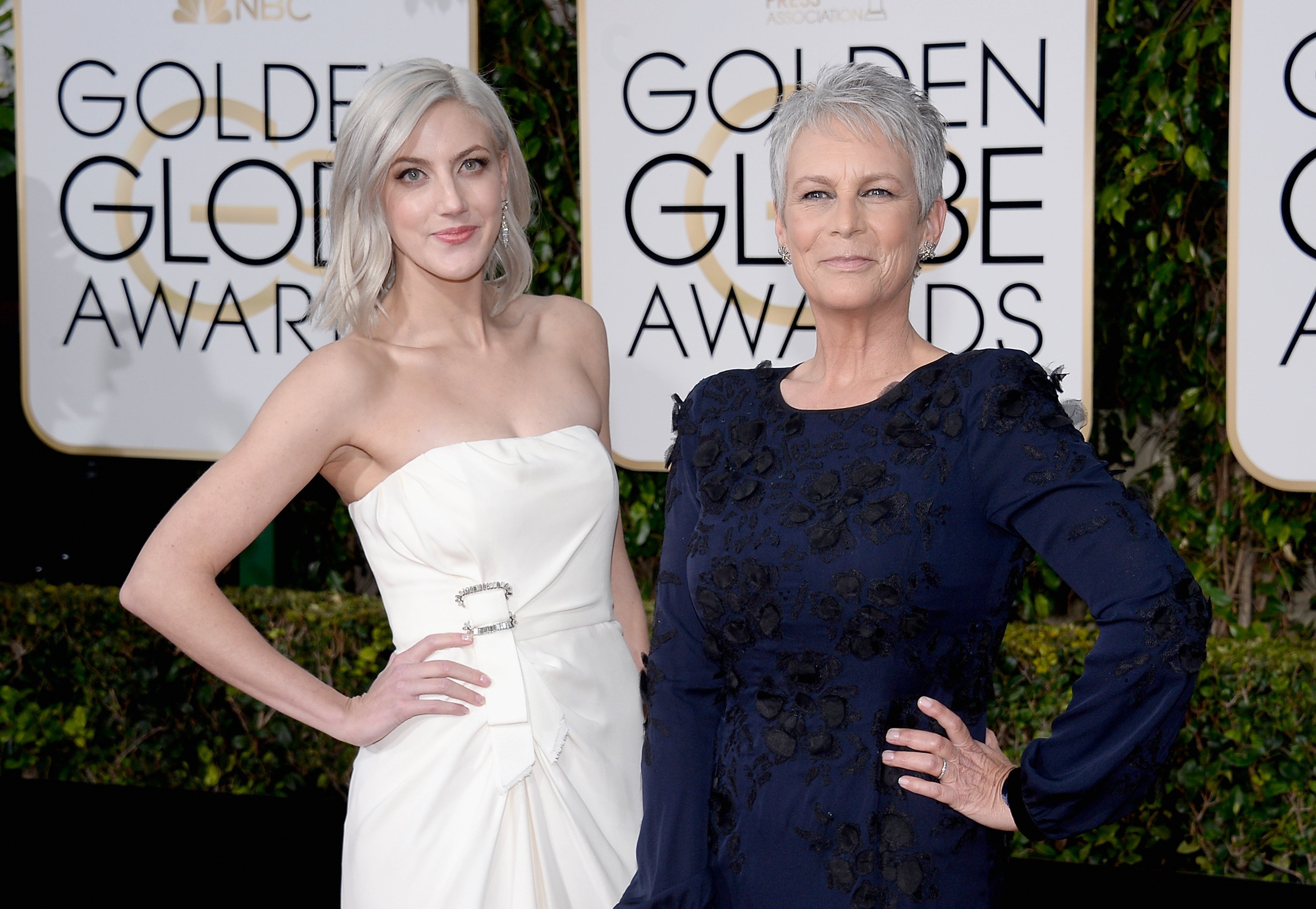 Jamie Lee Curtis and her daughter Annie Guest at the Golden Globes in Beverly Hills, 2016. | Source: Getty Images 