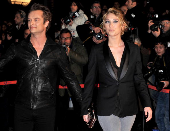 David Hallyday et et sa soeur Laura Smet le 23 janvier 2010 à Cannes, en France | Photo : Getty Images