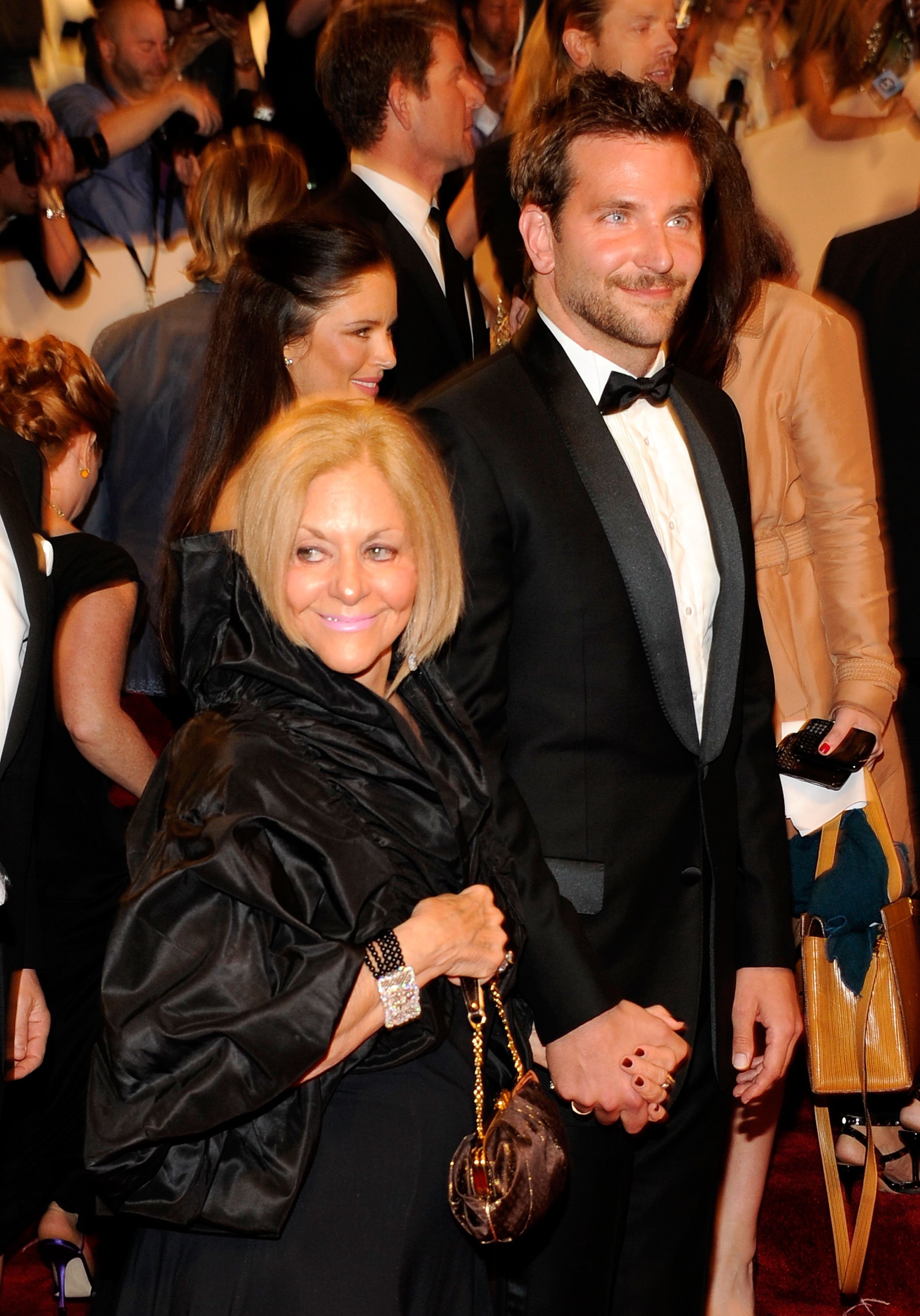 Bradley Cooper and Gloria Cooper at The Metropolitan Museum of Art on May 2, 2011 in New York City | Source: Getty Images