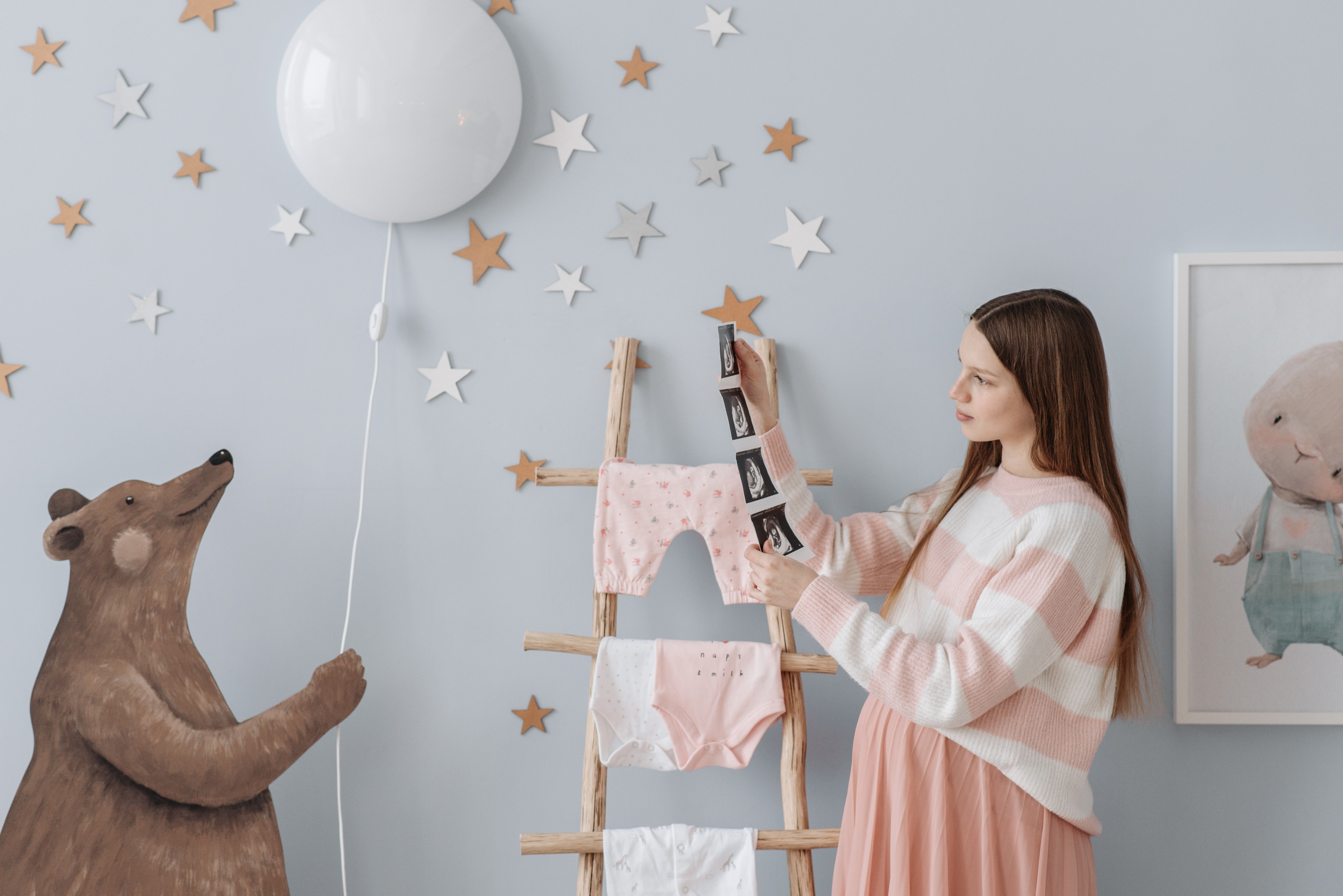 Melanie took special care to design her future baby's room. | Source: Pexels