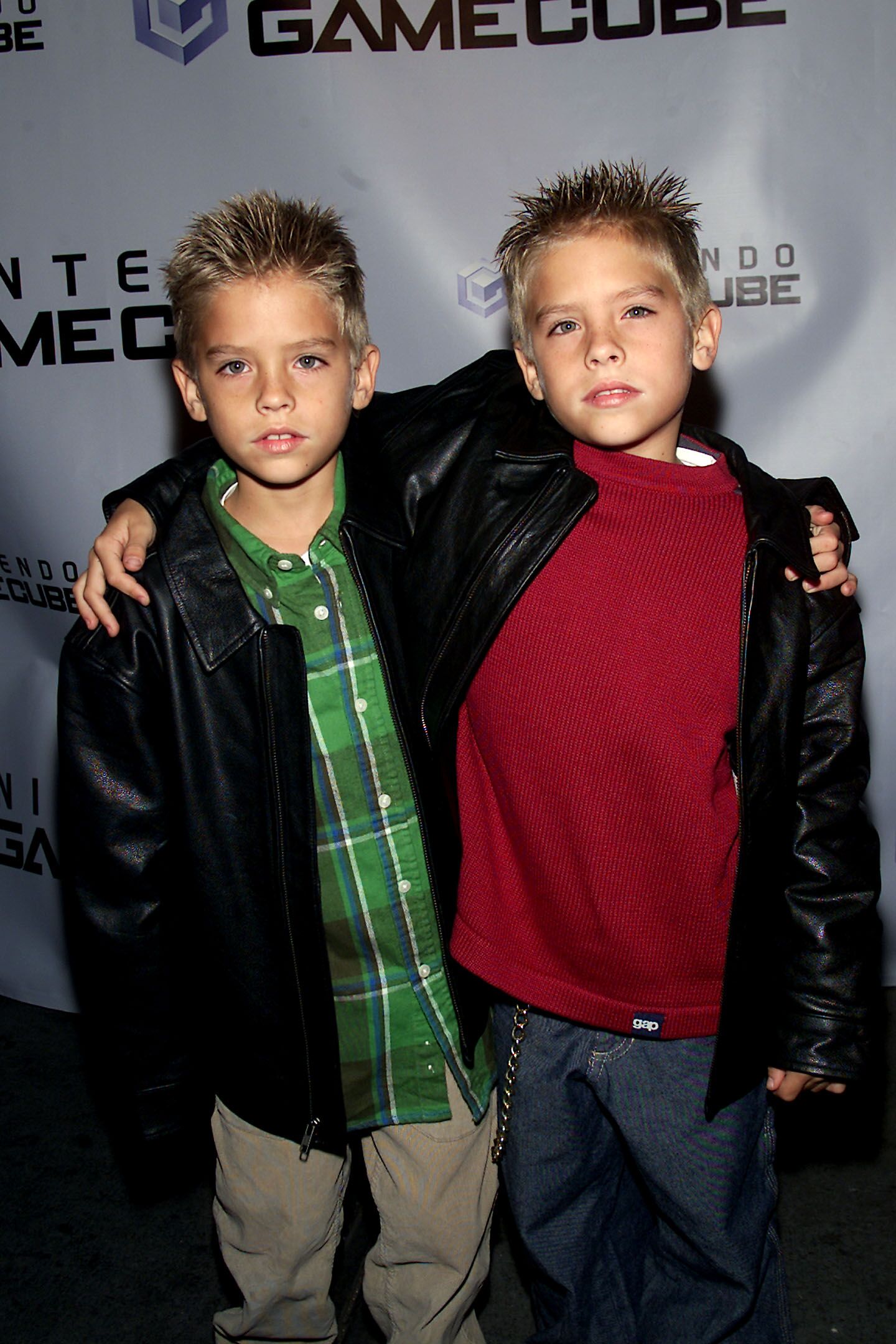 Dylan and Cole Sprouse arrive at the Nintendo GameCube launch party. | Source: Getty Images
