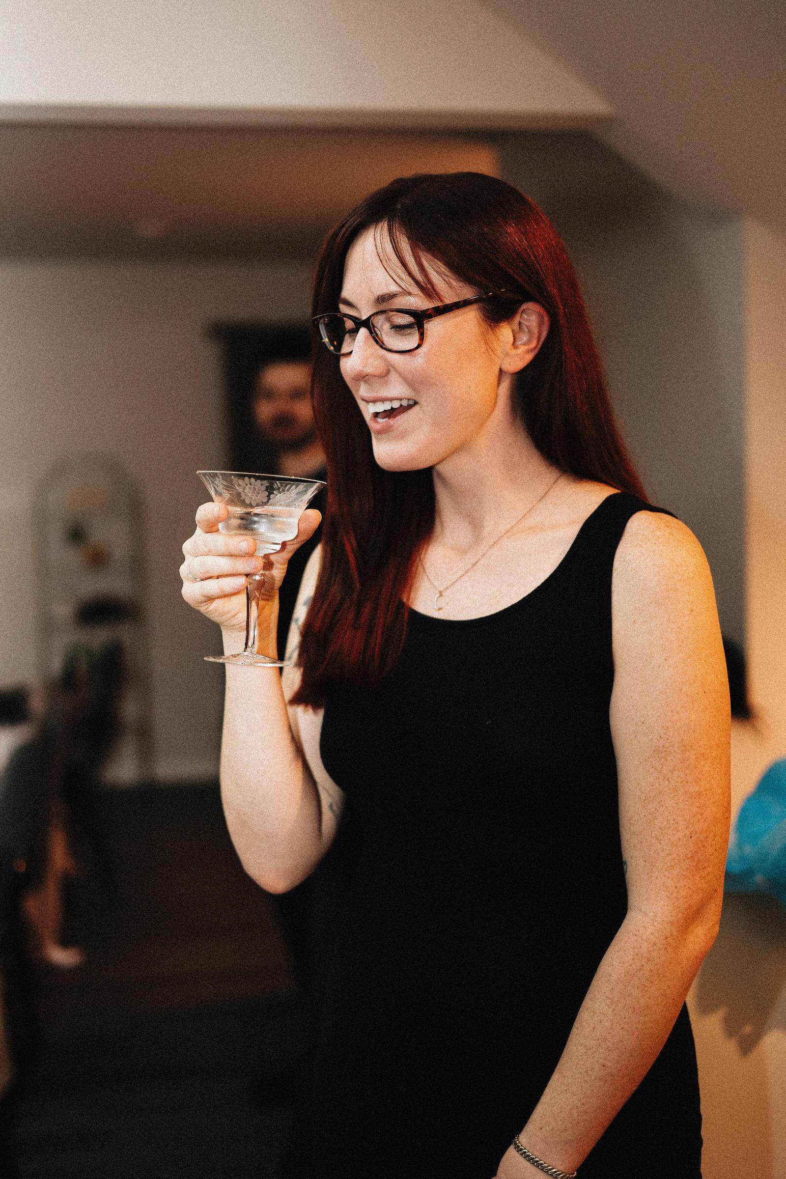 A woman making a toast | Source: Unsplash