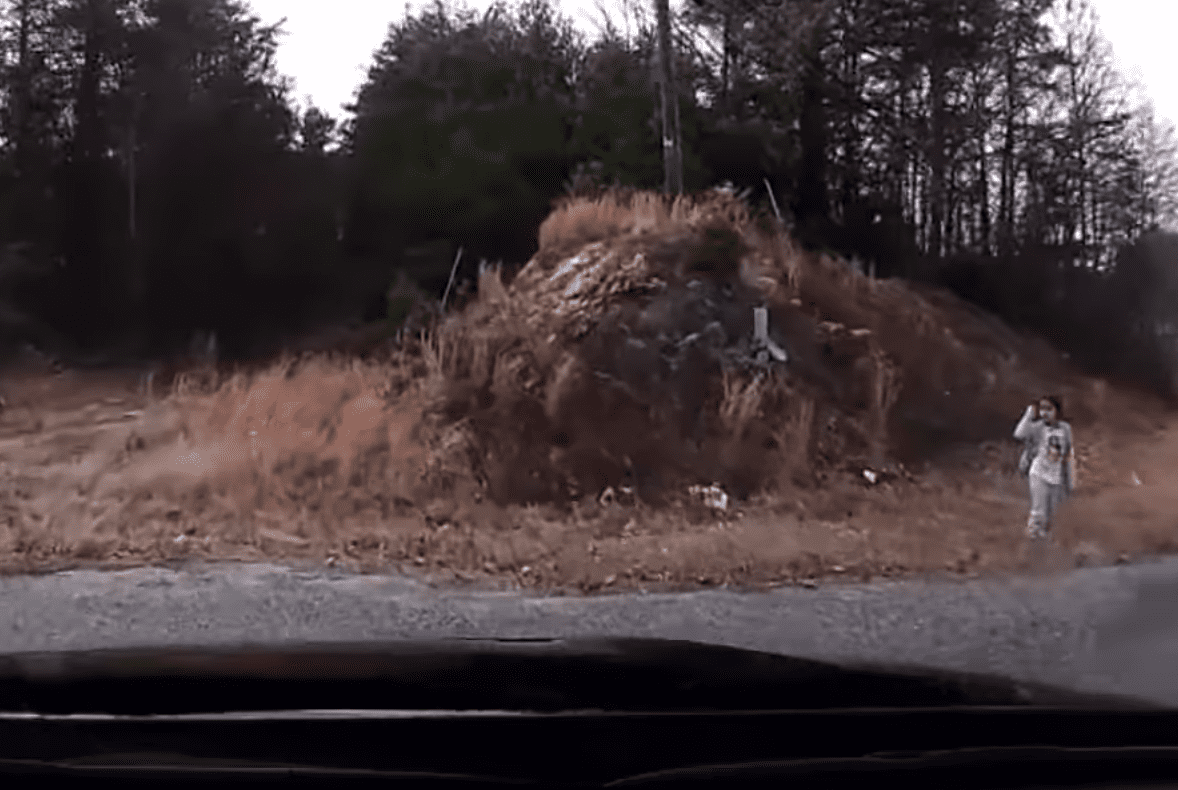 A stranger spotted a young child walking along the highway. | Source: youtube.com/Inside Edition