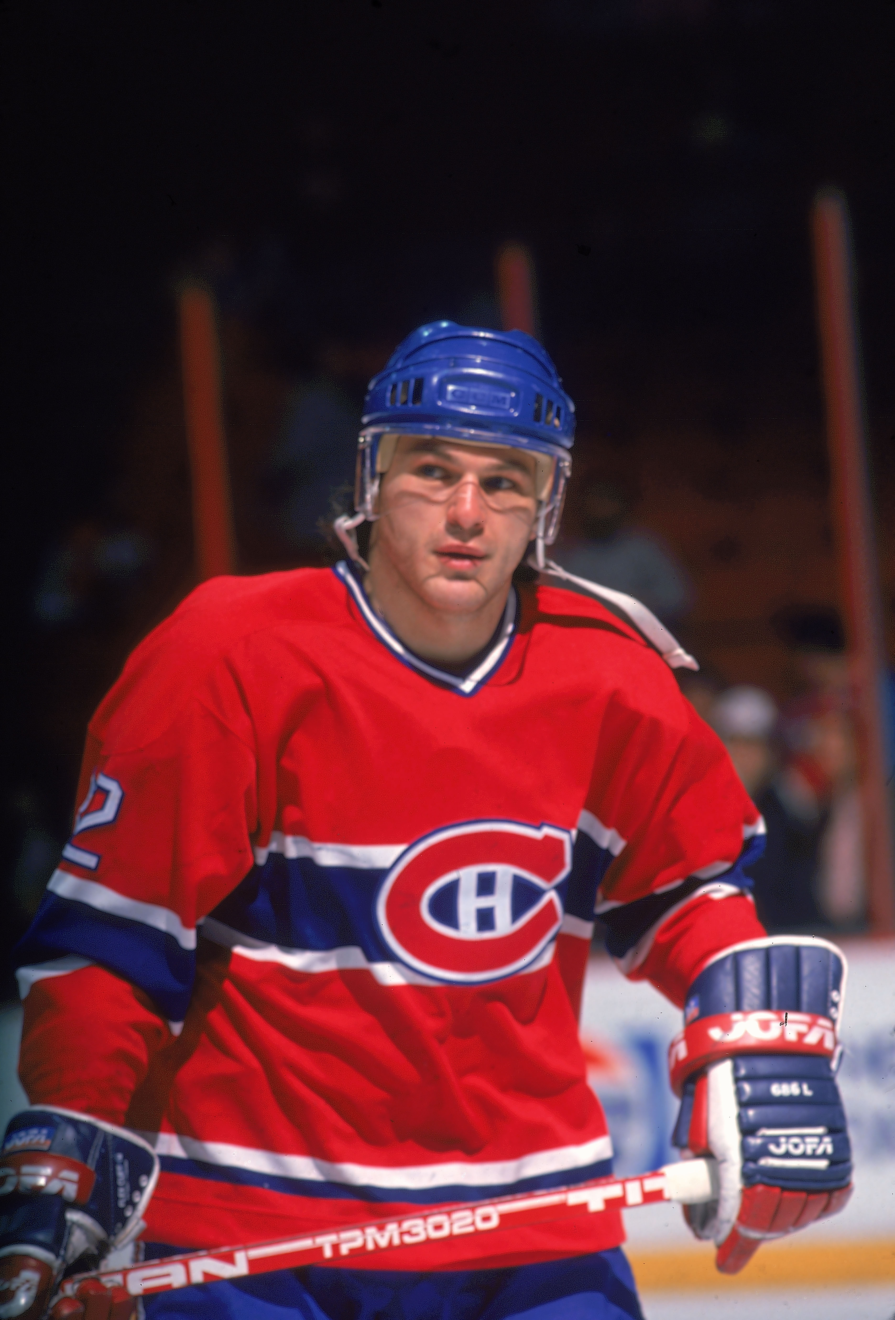 Claude Lemieux on the ice during a game, in May 1989 | Source: Getty Images