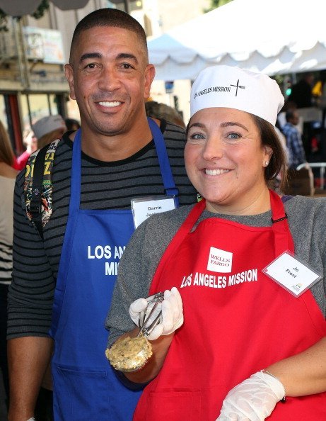 Jo Frost and Darrin Jackson at the Los Angeles Mission on November 27, 2013 in Los Angeles, California. | Photo: Getty Images