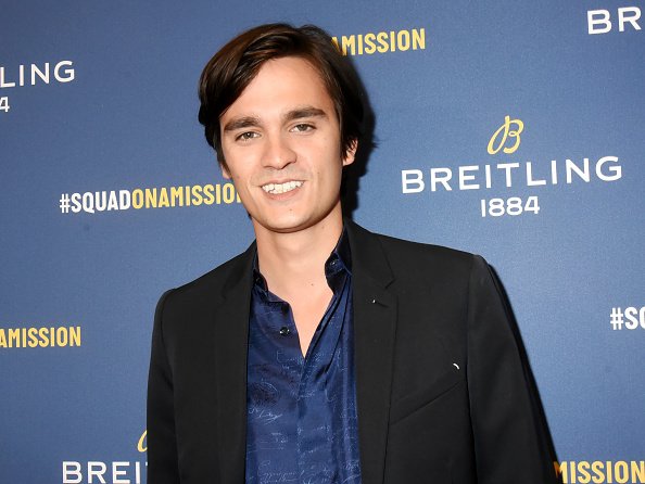 Alain Fabien Delon assiste à la soirée de réouverture du flagship "Breitling 1884".|Photo : Getty Images