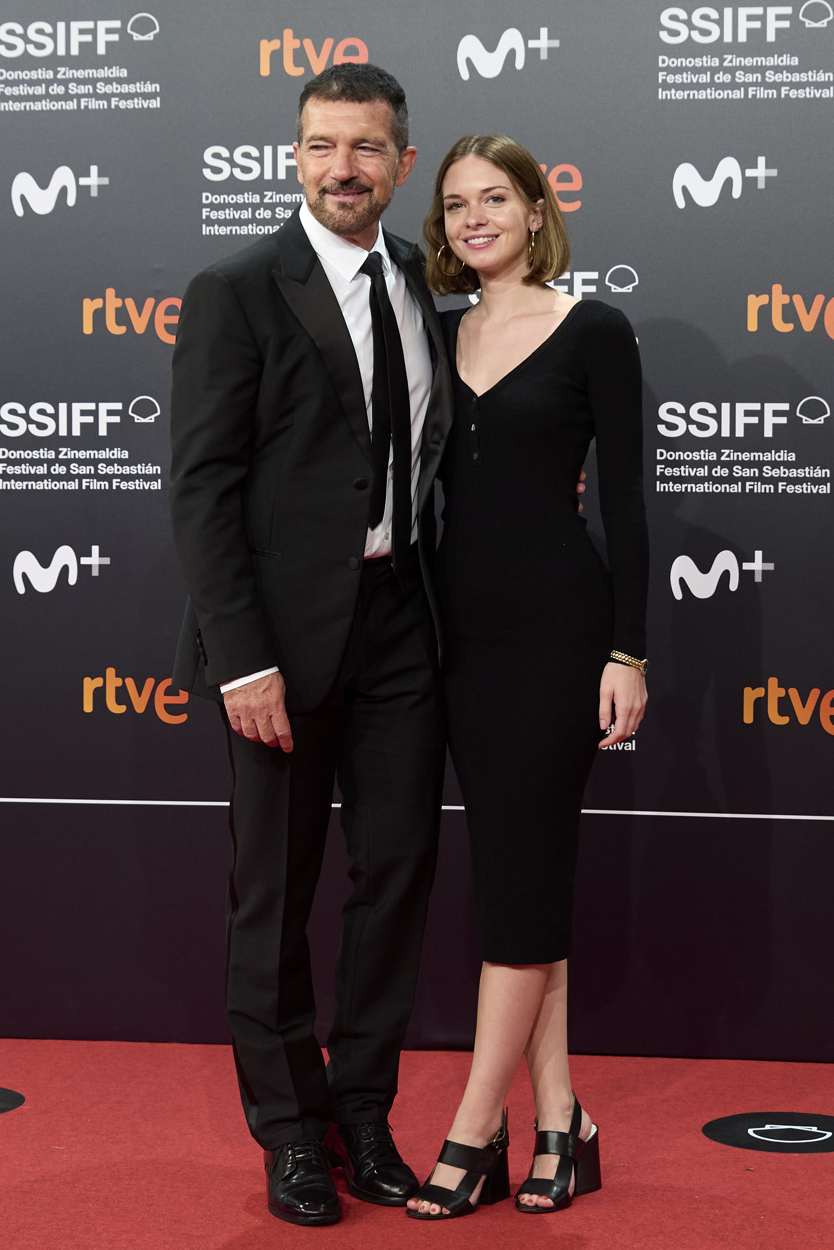 Antonio Banderas and his daughter Stella attend the red carpet of the the opening ceremony of 69th San Sebastian International Film Festival at the Kursaal Palace in San Sebastian, Spain on September 17, 2021 | Source: Getty Images