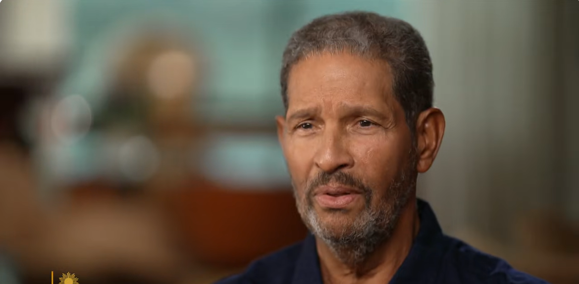 Bryant Gumbel is in an interview, as seen from a video post dated December 17, 2023 | Source: YouTube/CBSSundayMorning