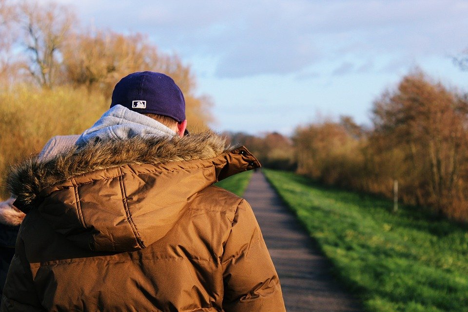 Father leaving | Source: Pixabay