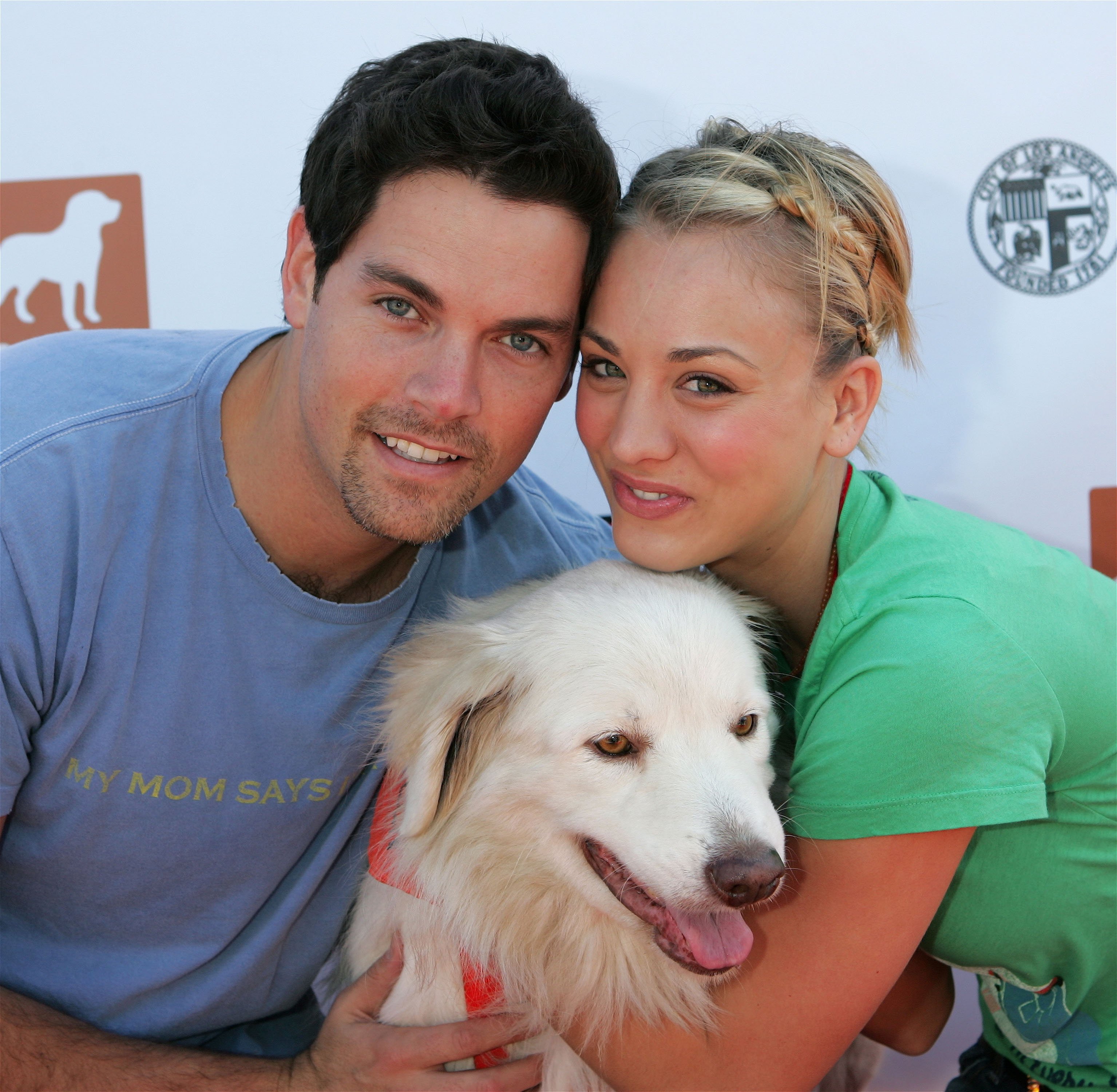 Kaley Cuoco and Jaron Lowenstein at The Fourth Annual Much Love Animal Rescue Bow Wow Ween in 2005 in Los Angeles | Source: Getty Images