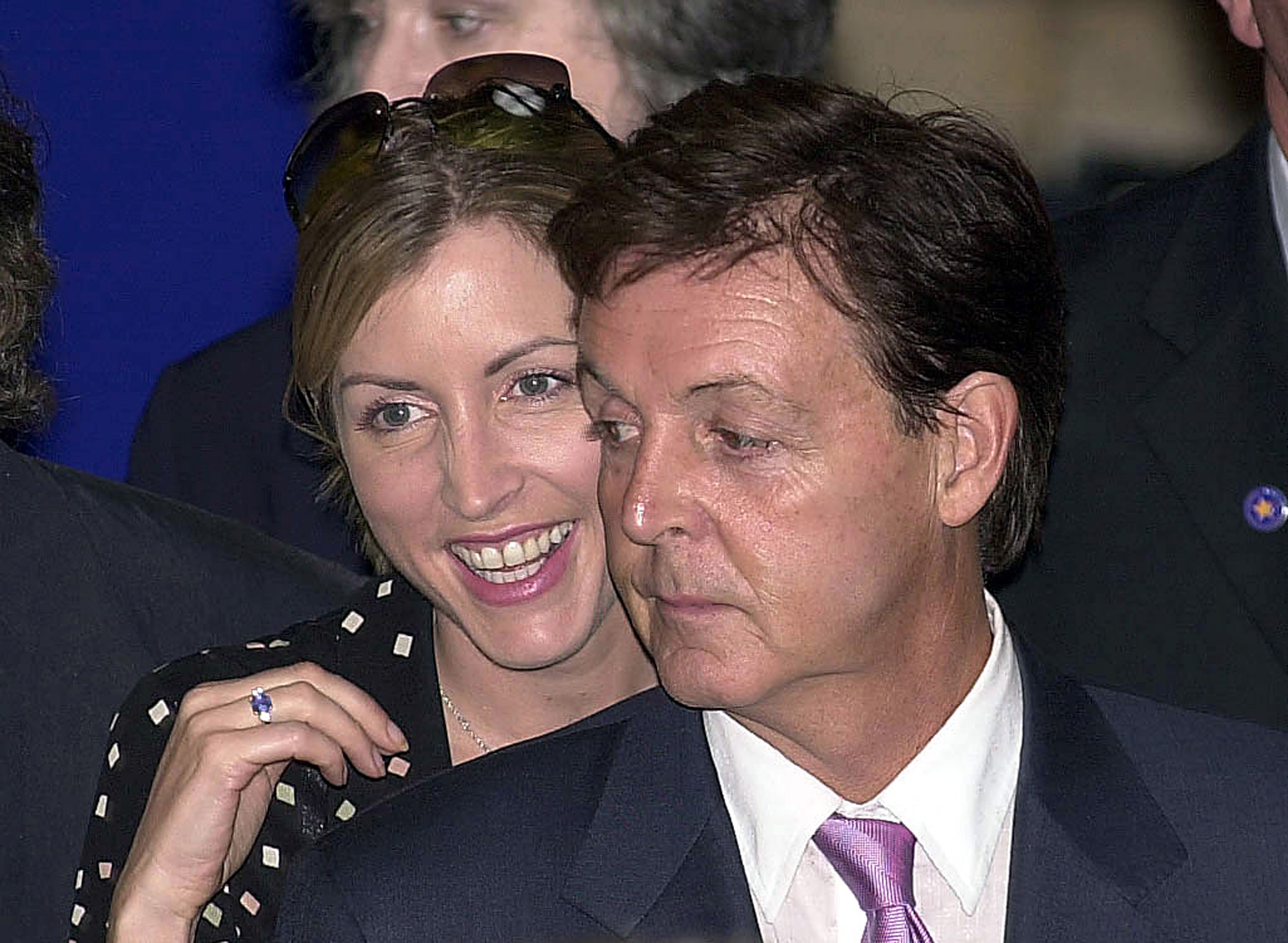 Paul McCartney and Heather Mills in Liverpool in 2002 | Source: Getty Images
