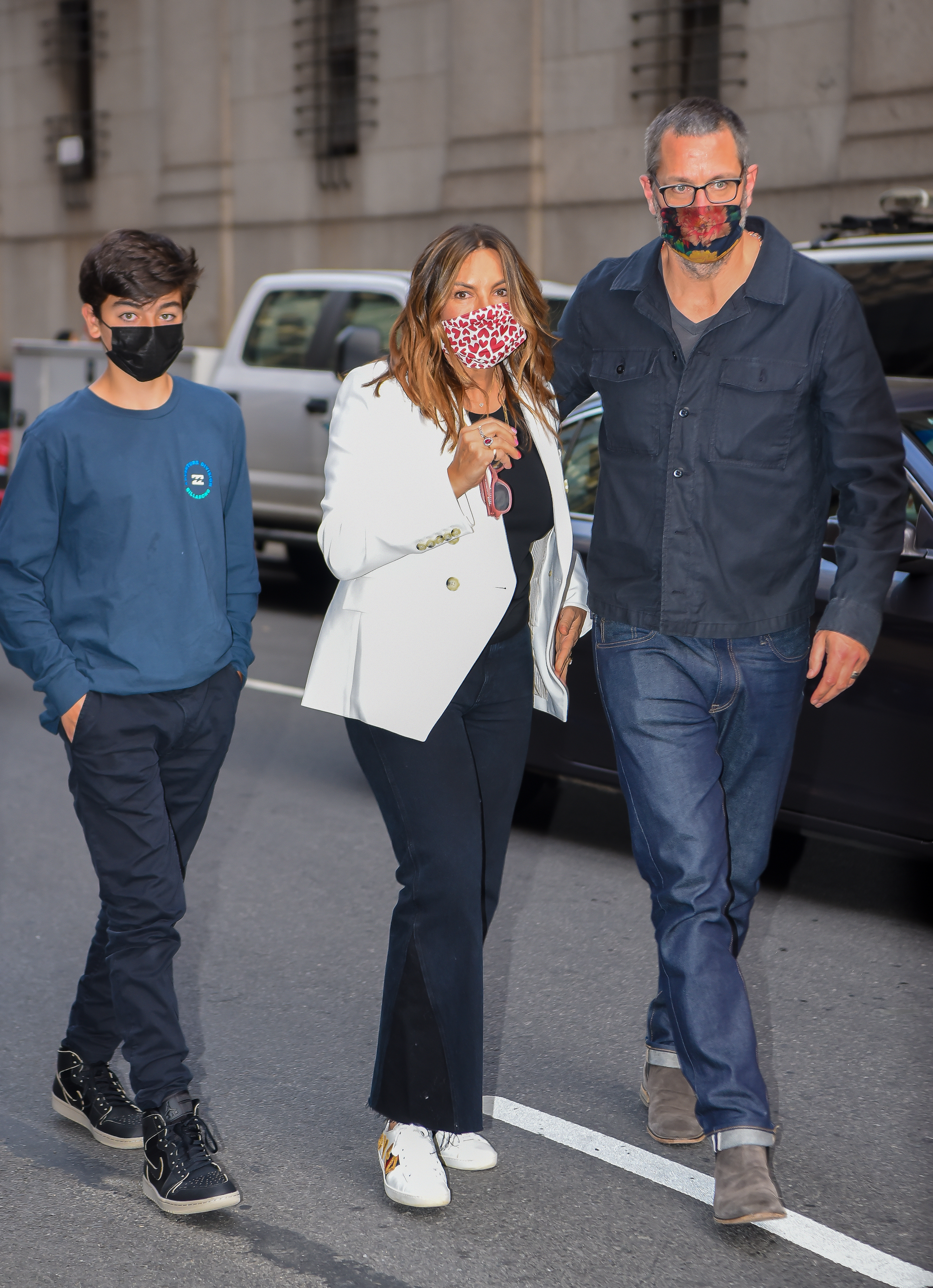 August Miklos Friedrich Hermann, Mariska Hargitay, and Peter Hermann spotted in New York City on June 2, 2021 | Source: Getty Images