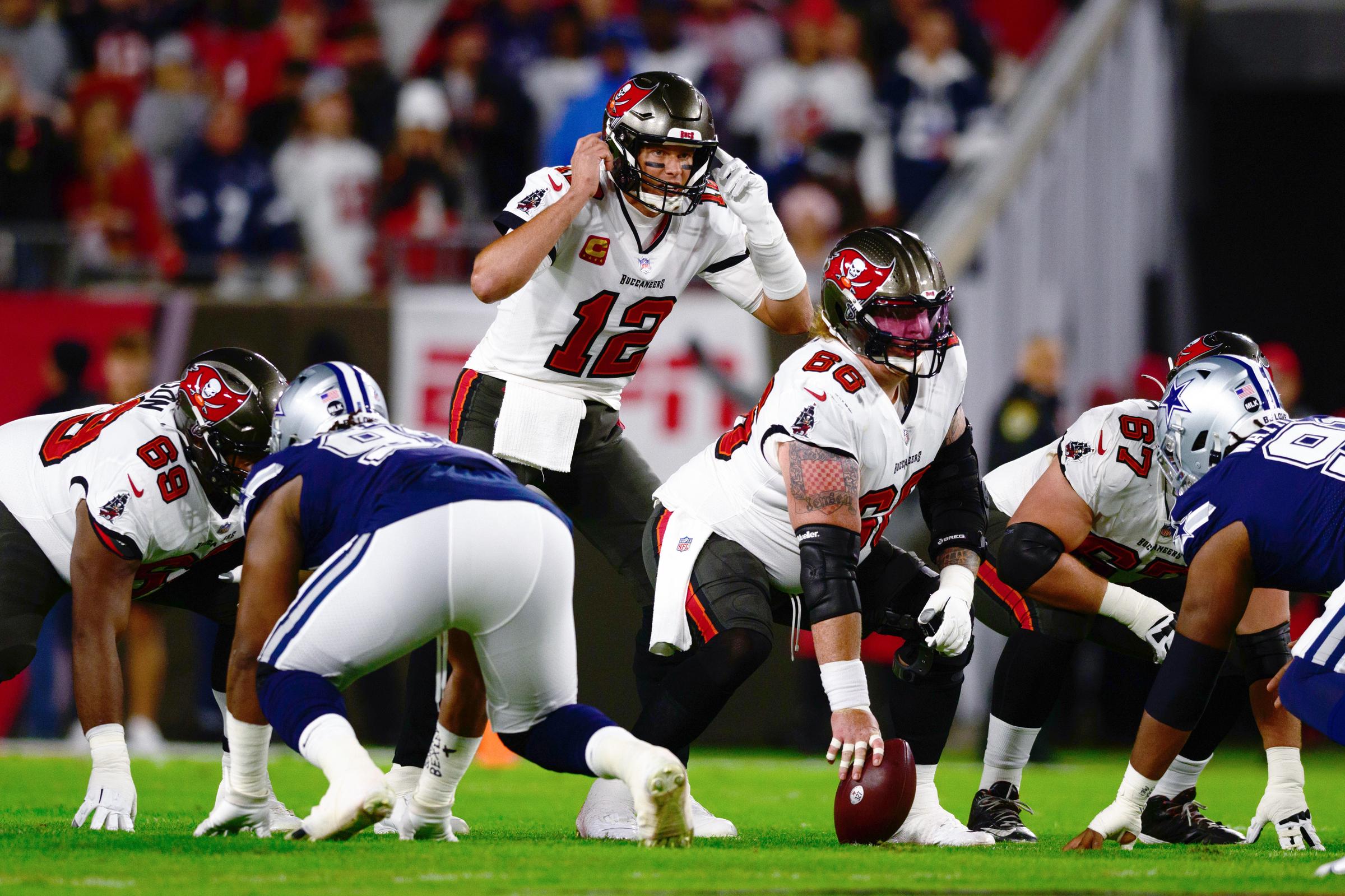 The Tampa Bay Buccaneers facing off against the Dallas Cowboys in Tampa, Florida on January 16, 2023 | Source: Getty Images