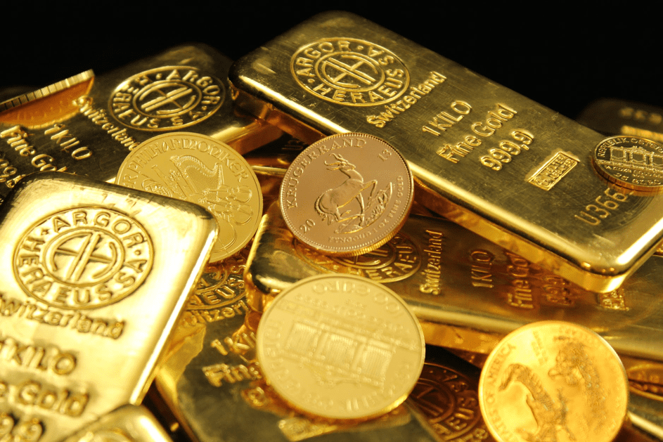 Der Raum war voller Gold und Geld.. | Quelle: Pexels