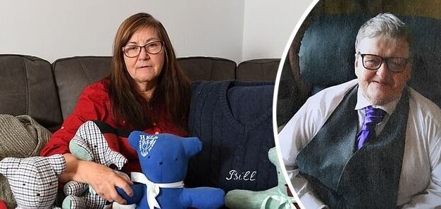 Abuela con peluches | Foto: Facebook/Daily Mail Abuela con peluches | Foto: Facebook/Daily Mail