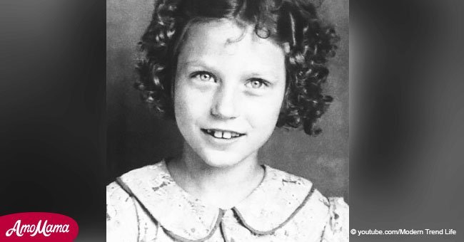Cette petite fille bouclée ne savait pas qu'elle allait conquérir le coeur de millions de personnes quand elle serait grande