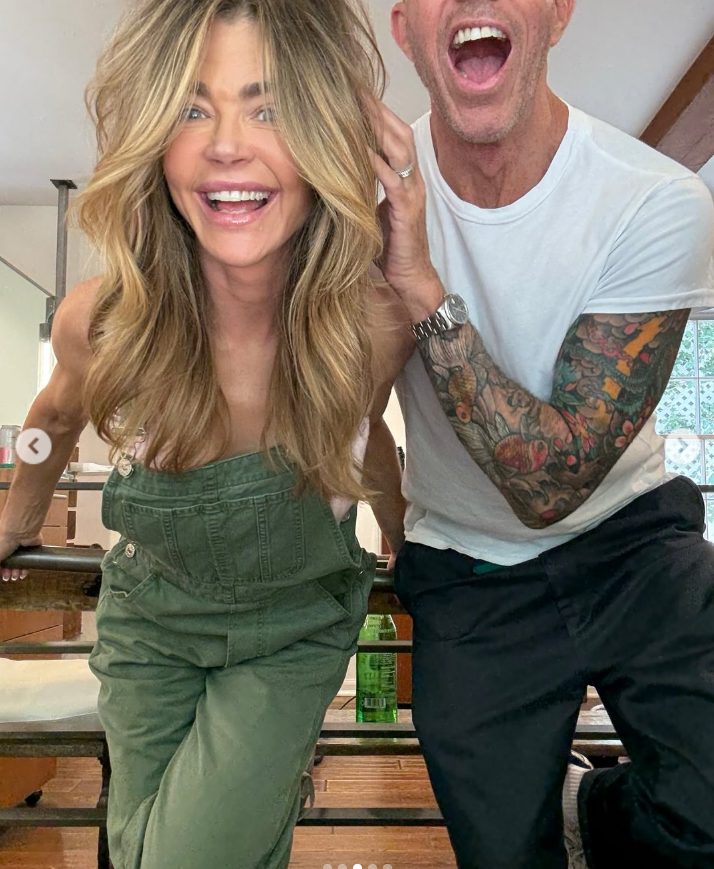 Denise Richards and Chris McMillian smile at the camera, from a post dated July 31, 2025 | Source: Instagram/mrchrismcmillan