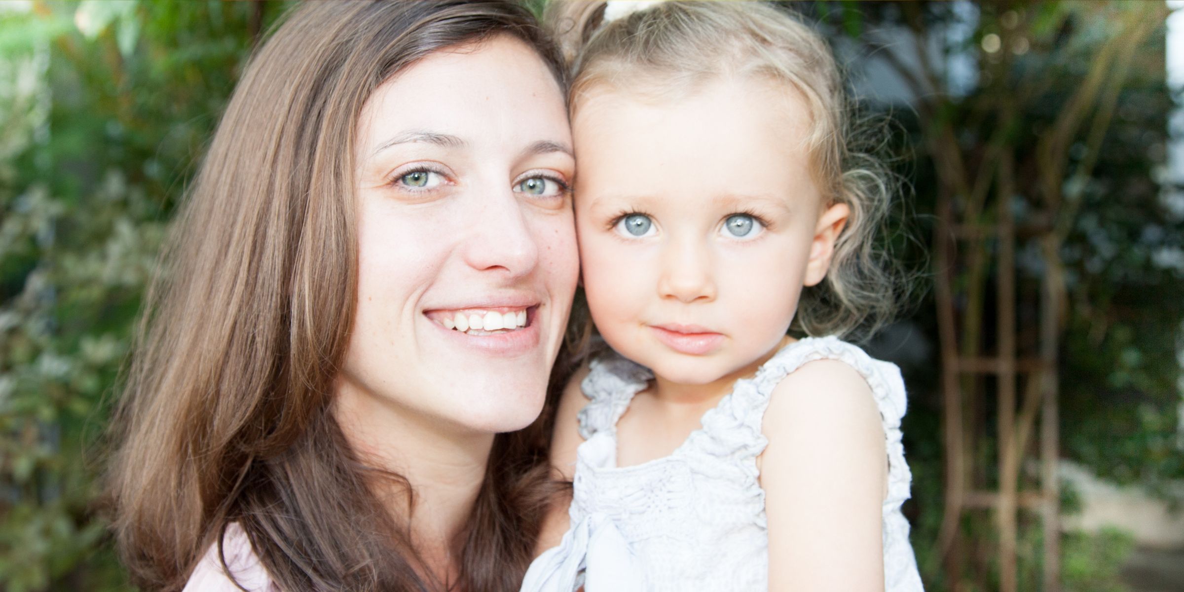 A woman with her little daughter | Source: Shutterstock