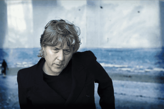 Le chanteur Arno. | Photo : Youtube/ micasa65