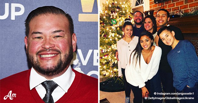 Jon Gosselin shares a happy Christmas photo with two of his sextuplet kids