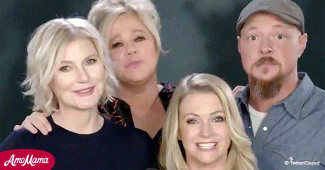 'Sabrina the Teenage Witch' cast reunites to wish good luck to new reboot cast