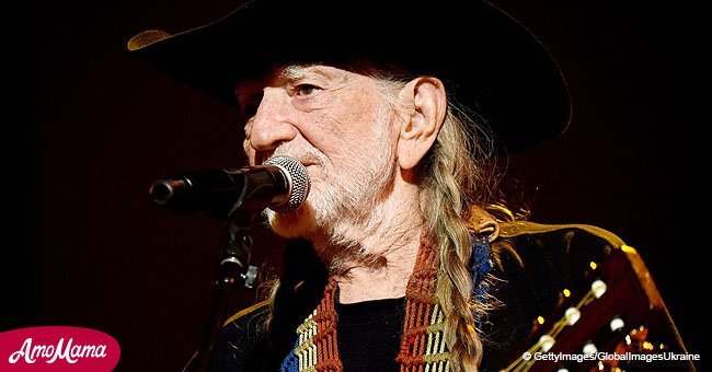 Willie Nelson's health condition worries fans after the onstage ...