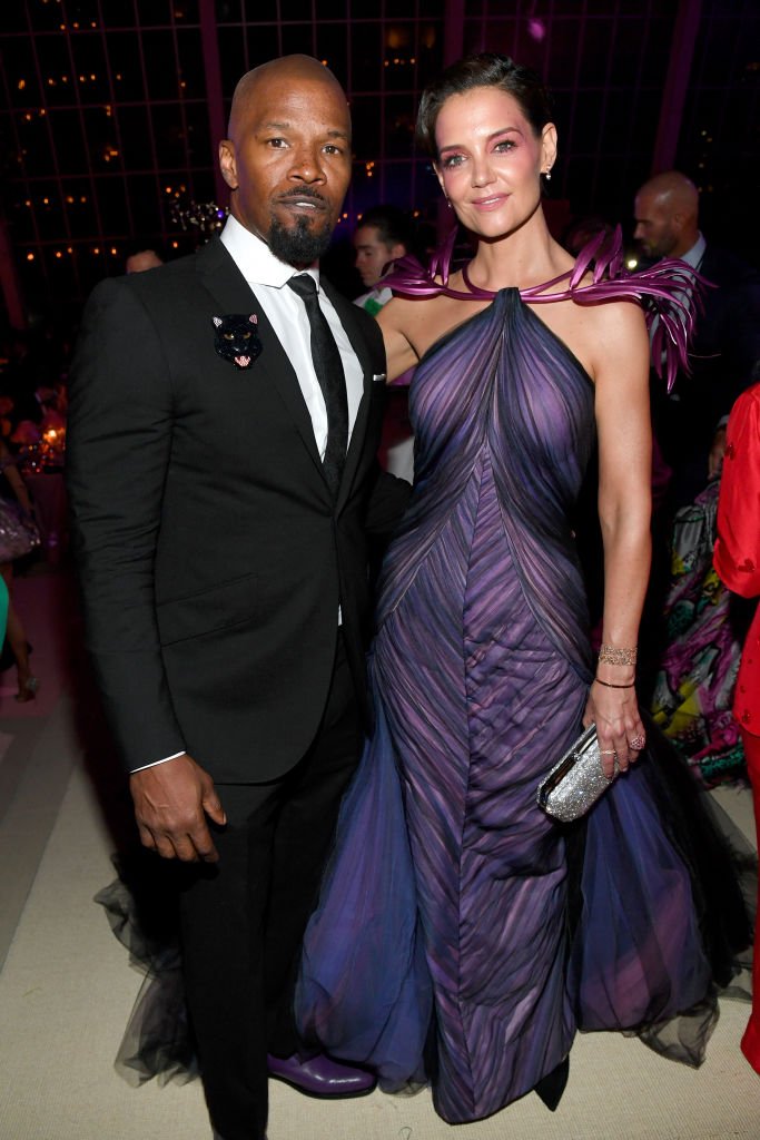 Jamie Foxx und Katie Holmes besuchen das Met Gala Celebrating Camp 2019: Anmerkungen zur Mode im Metropolitan Museum of Art am 6. Mai 2019 in New York City. (Foto von Kevin Mazur / MG19) | Quelle: Getty Images für das Met Museum / Vogue Jamie Foxx und Katie Holmes besuchen das Met Gala Celebrating Camp 2019: Anmerkungen zur Mode im Metropolitan Museum of Art am 6. Mai 2019 in New York City. (Foto von Kevin Mazur / MG19) | Quelle: Getty Images für das Met Museum / Vogue