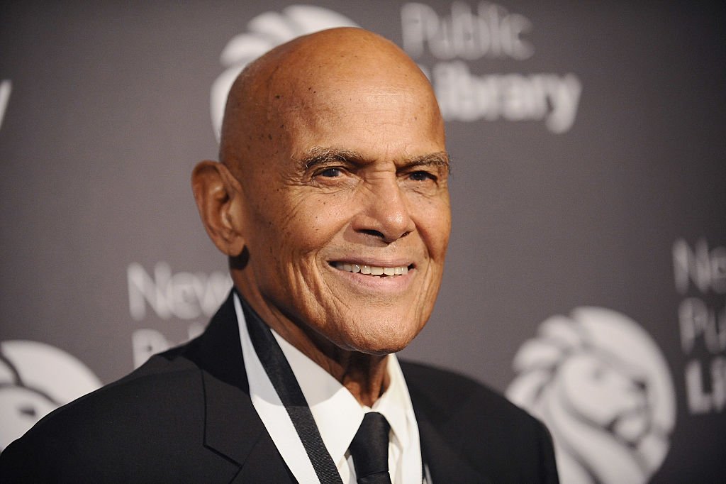 Event honoree Harry Belafonte attends the 2016 Library Lions gala at New York Public Library - Stephen A Schwartzman Building on November 7, 2016. | Photo: Getty Images