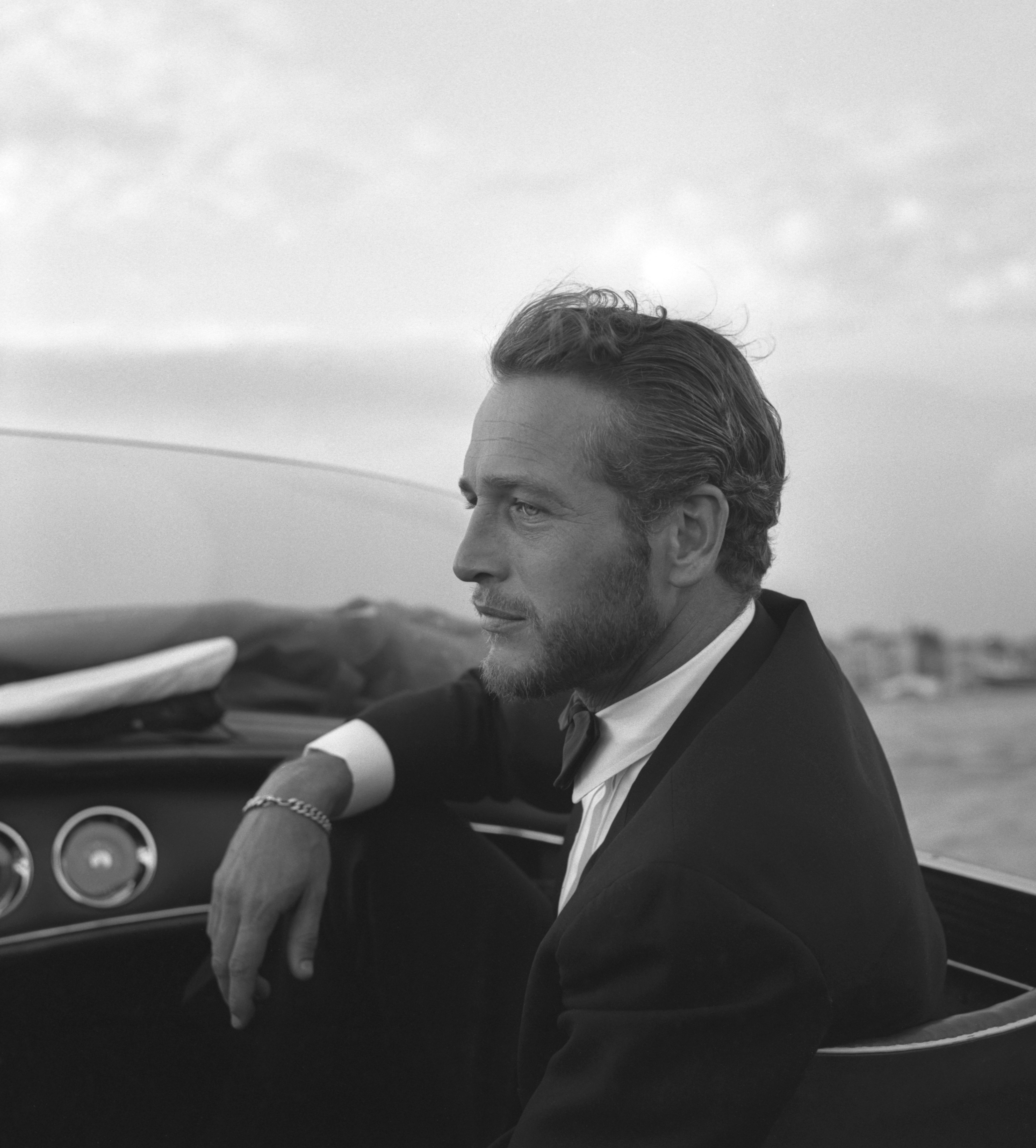 Paul Newman, wearing a tuxedo and a bow tie in Venice, 1963 | Source: Getty Images