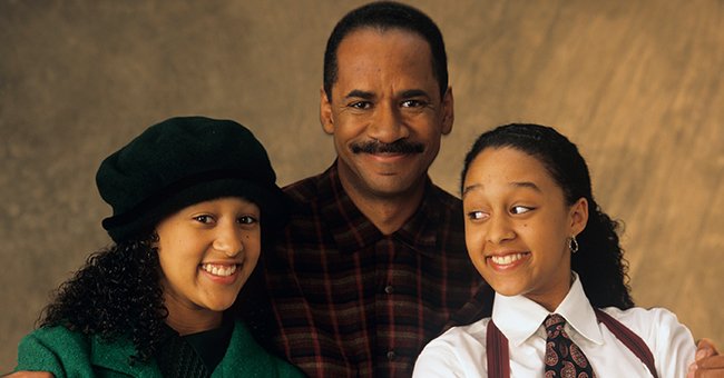 A picture of Tim Reid, Tia and Tamera Mowry from "Sister, Sister" | Photo: Getty Images