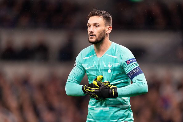 Le gardien Hugo Lloris, de Tottenham Hotspur, assiste au match du groupe B de la Ligue des champions de l'UEFA au stade Tottenham Hotspur à Londres (Royaume-Uni). | Photo : GettyImage