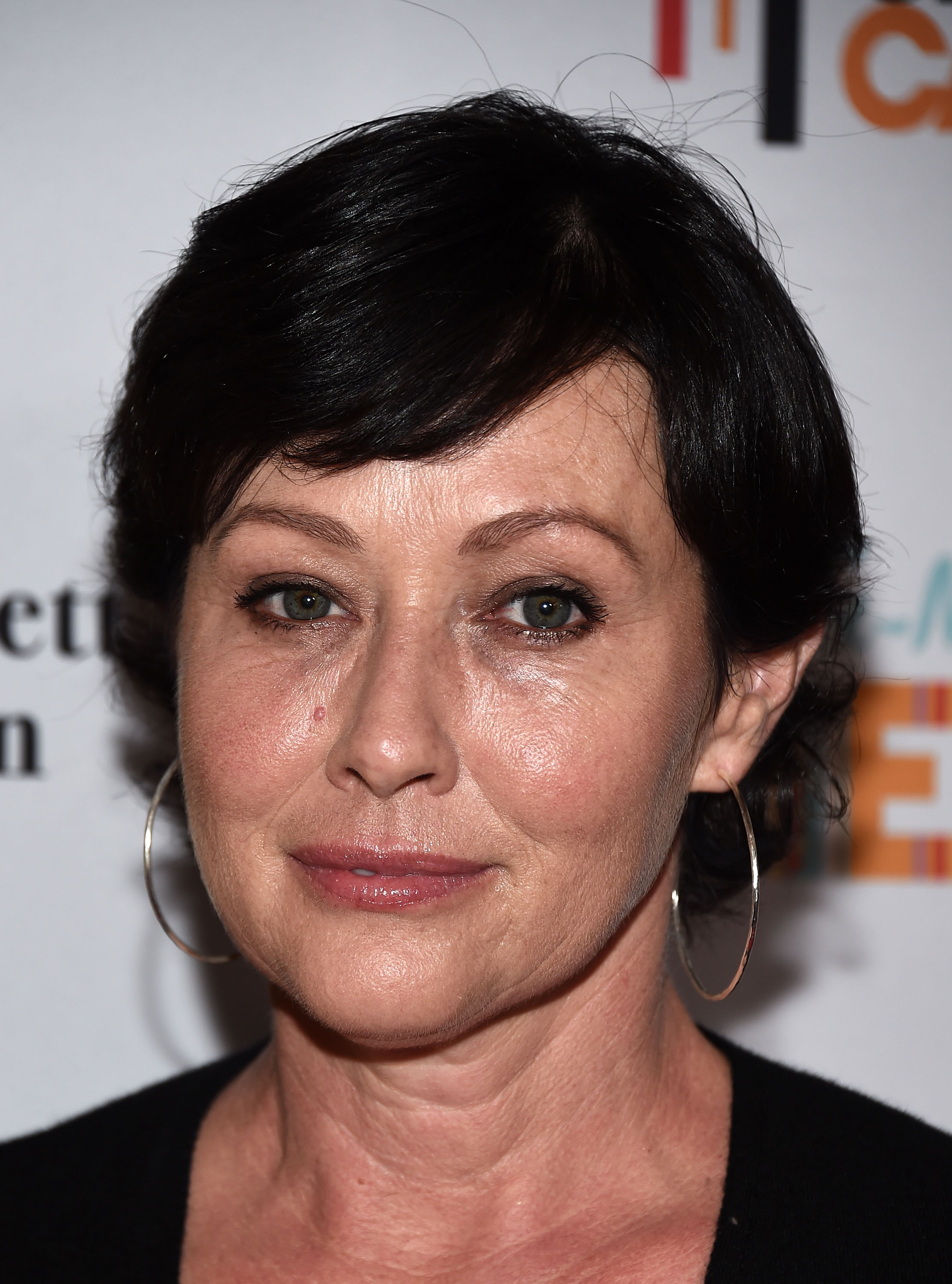 Shannen Doherty at the Farrah Fawcett Foundation's Tex-Mex Fiesta honoring Stand Up To Cancer event in Beverly Hills, California on September 9, 2017 | Source: Getty Images