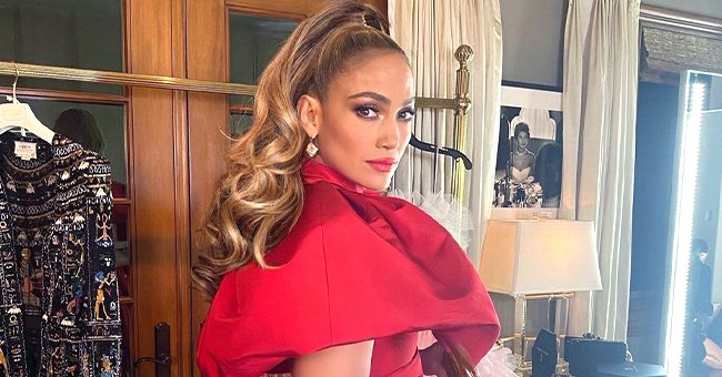 Instagram/jlo