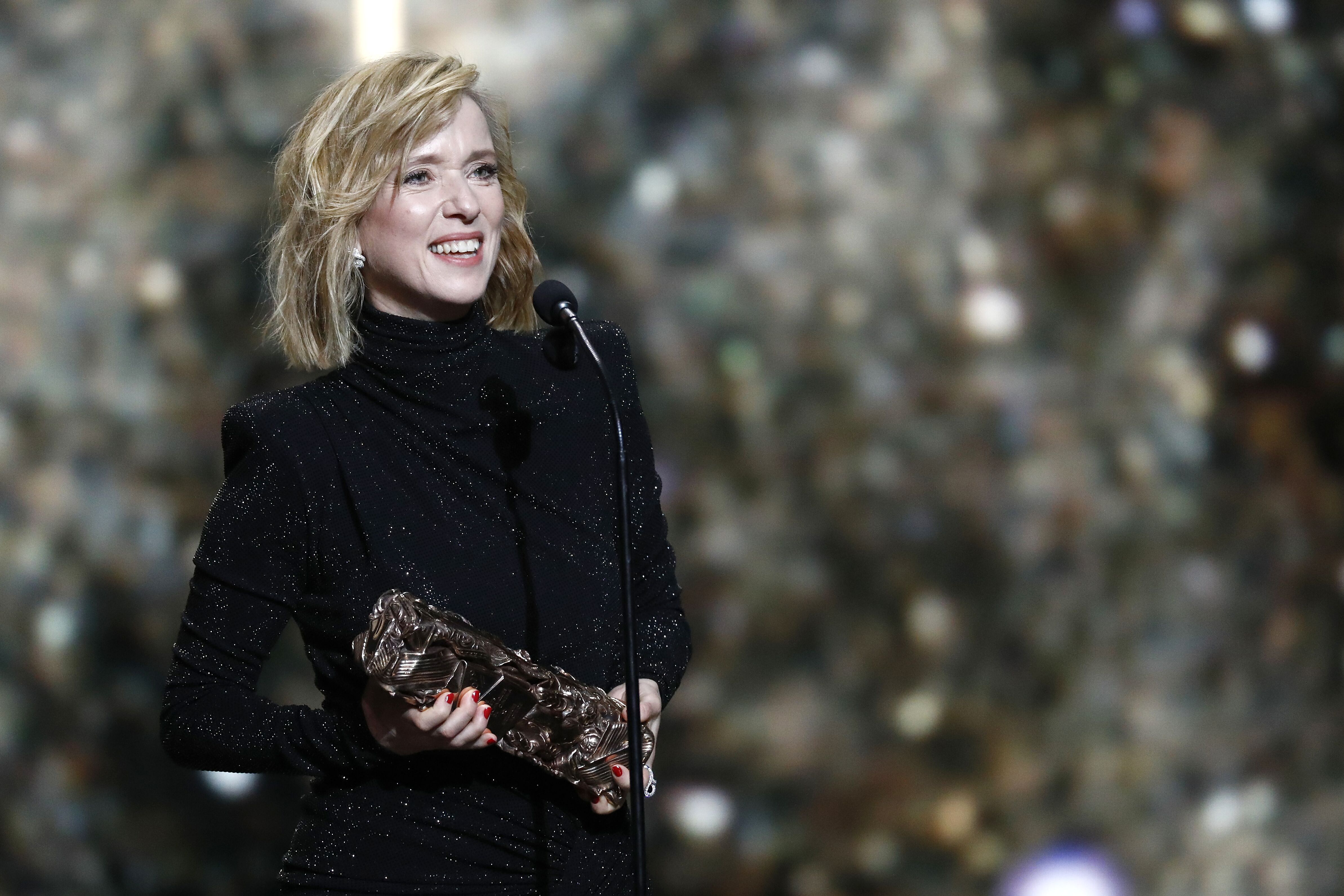 Lea Drucker sur scène lors des Cesar Film Awards 2019 à la Salle Pleyel le 22 février dernier à Paris, France. | Photo : Getty Images