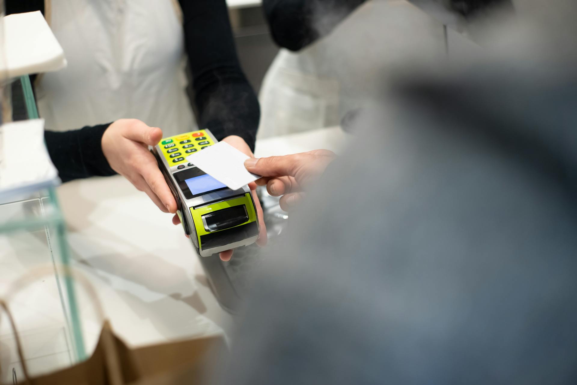 A person paying with their card | Source: Pexels