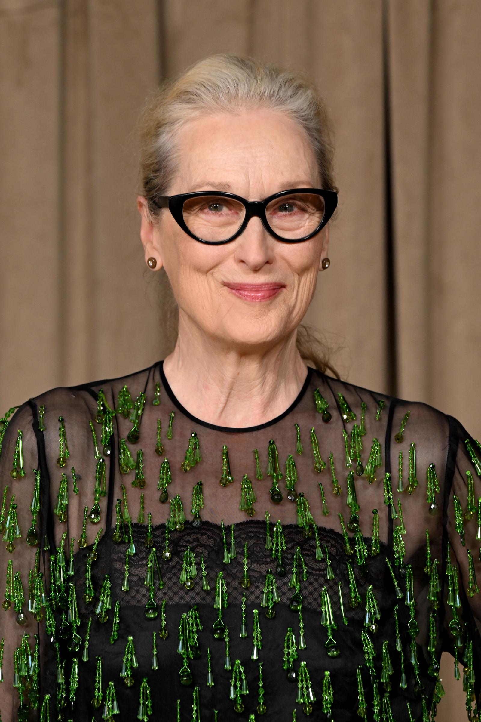 Streep, who is also 76, appeared at The Albies in London with a strikingly different sense of grace. Wearing a sheer, beaded gown with emerald embellishments and her hair swept back into a soft bun, she exuded timeless elegance. Her understated poise and warm smile reflected a classic approach to aging that felt both regal and refreshingly unforced.