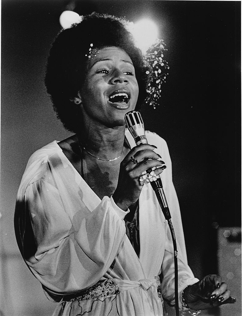 Minnie Riperton performs on a TV show, USA, 1975 | Source: Getty Images