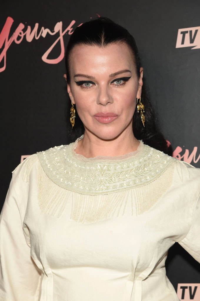 Debi Mazar attends the "Younger" Season Four premiere party in New York City on June 27, 2017 | Photo: Getty Images