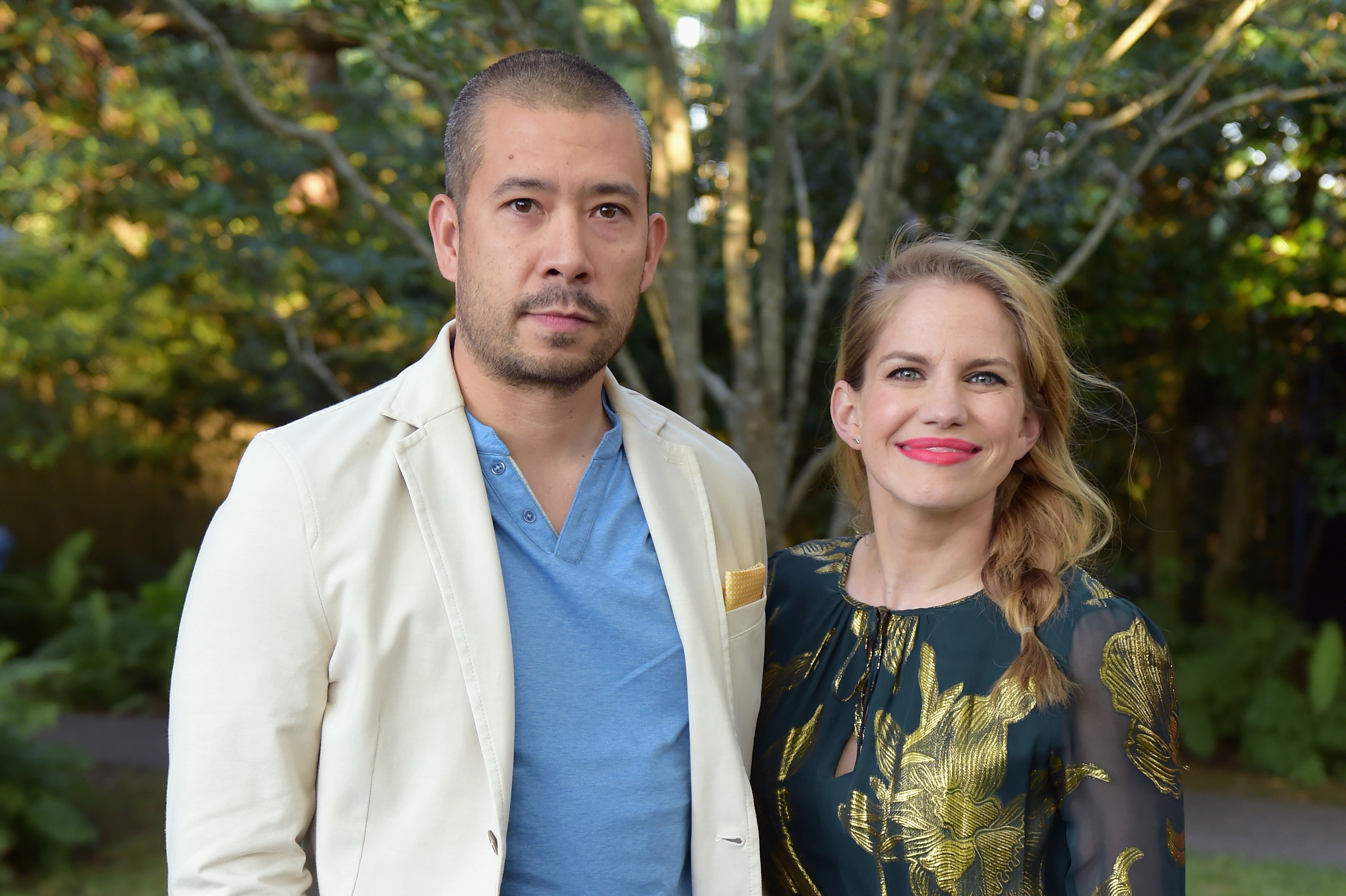 Shaun So and Anna Chlumsky attend The GOOD+ Foundation's Hamptons Summer Dinner co-hosted by Net-A-Porter on July 29, 2017, in East Hampton, New York. | Source: Getty Images