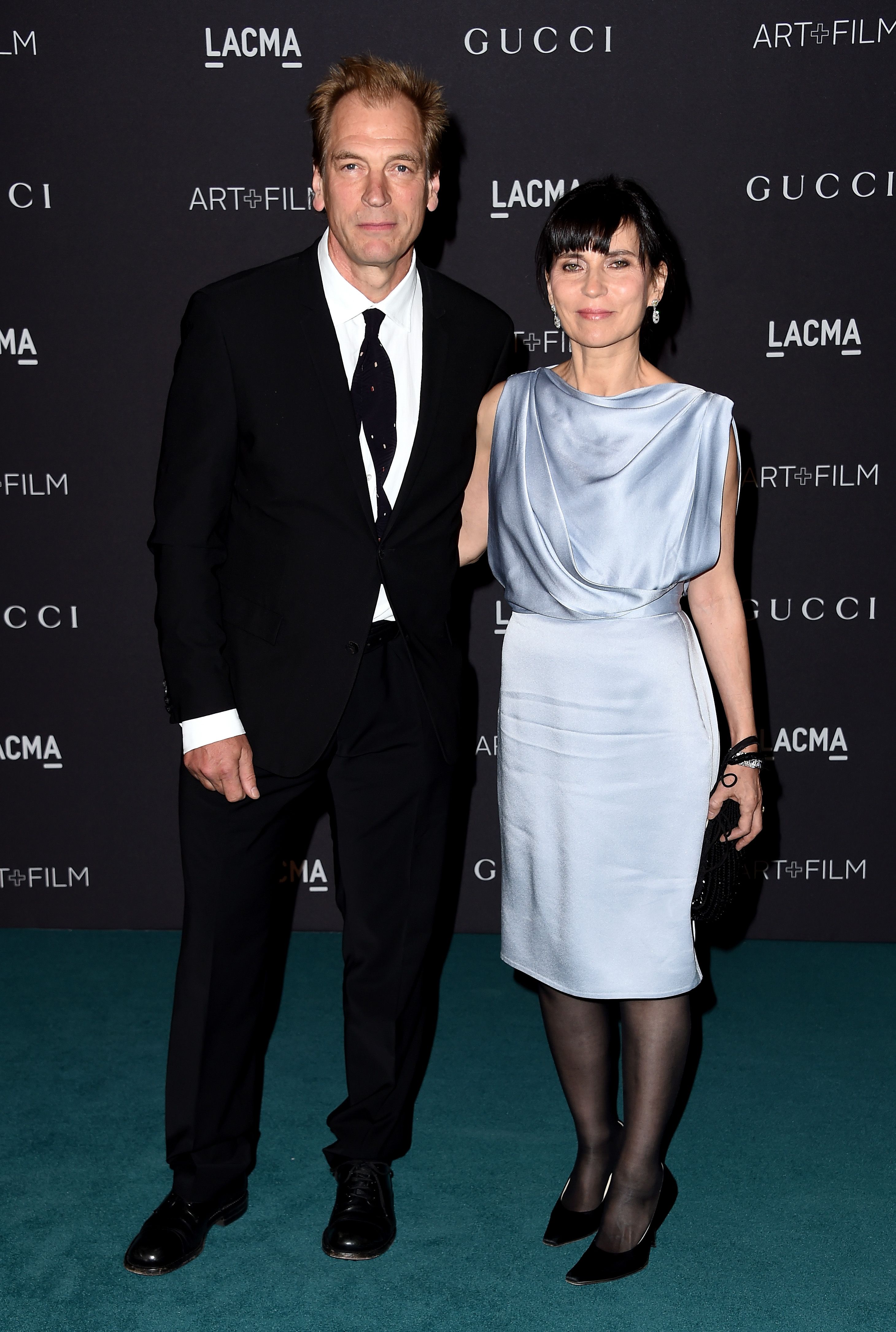 Julian Sands and Evgenia Citkowitz on November 7, 2015, in Los Angeles, California. | Source: Getty Images