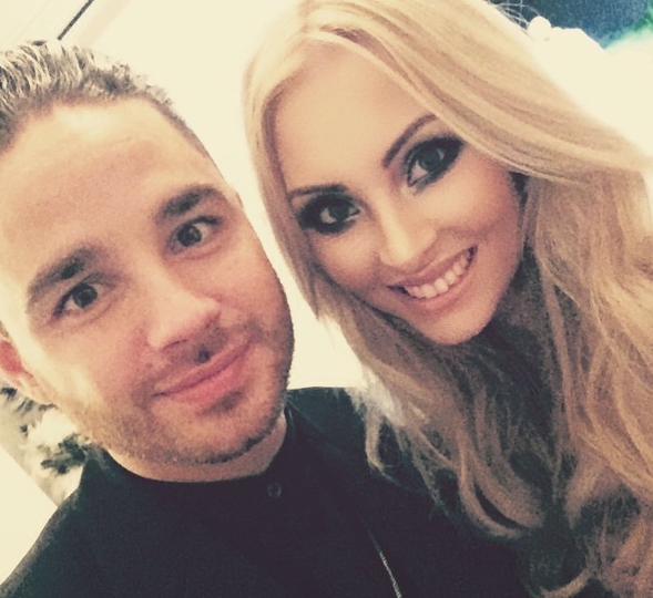 Dated 1 January 2017, Adam and Caroline Thomas pose closely for a polished selfie, both smiling brightly at the camera — a simple yet striking image that highlights their natural chemistry and the ease of their long-standing relationship. | Source: Instagram/carolinethomas23