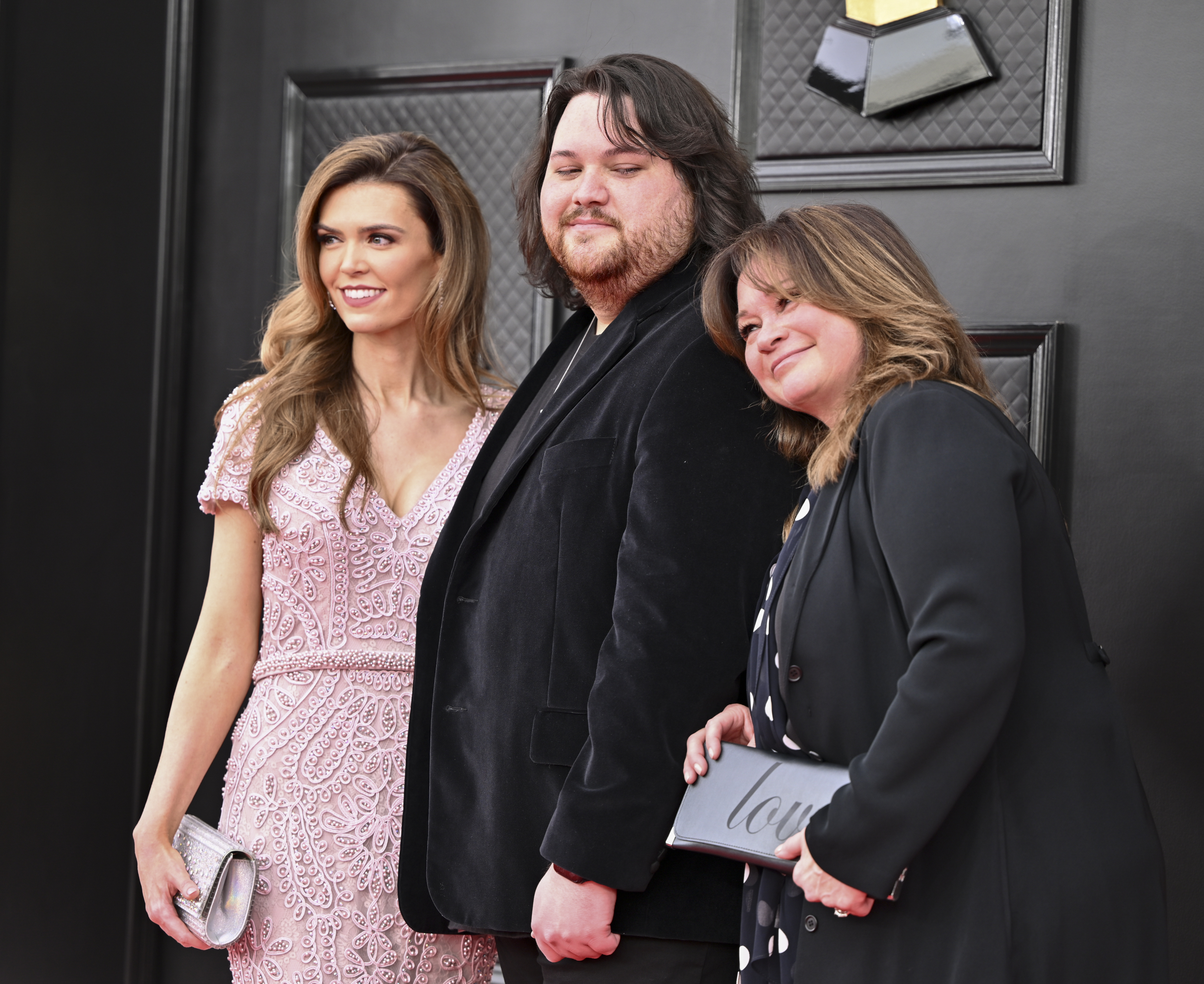 Andraia Allsop, Wolfgang Van Halen, and Valerie Bertinelli at the 64th Annual Grammy Awards in Las Vegas, Nevada on April 3, 2022 | Source: Getty Images