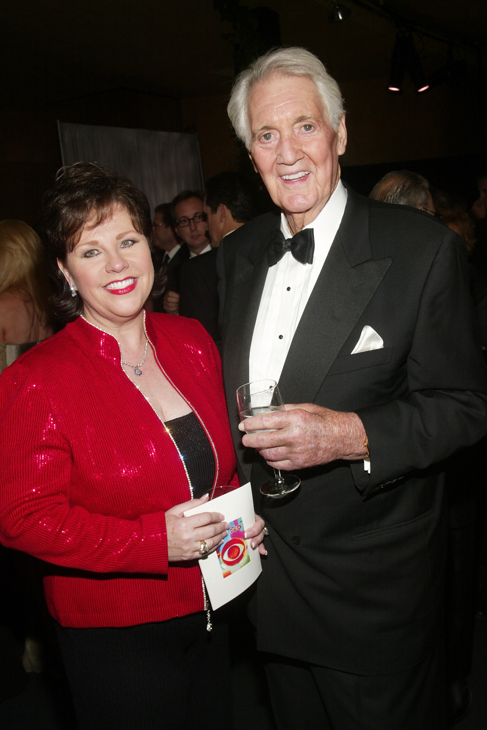 Pat Summerall and his wife, Cheri Summerall, attend a CBS television gala in New York City on November 2, 2003 | Source: Getty Images