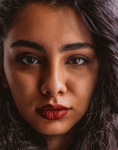 Visage d’une femme. | Source : Unsplash