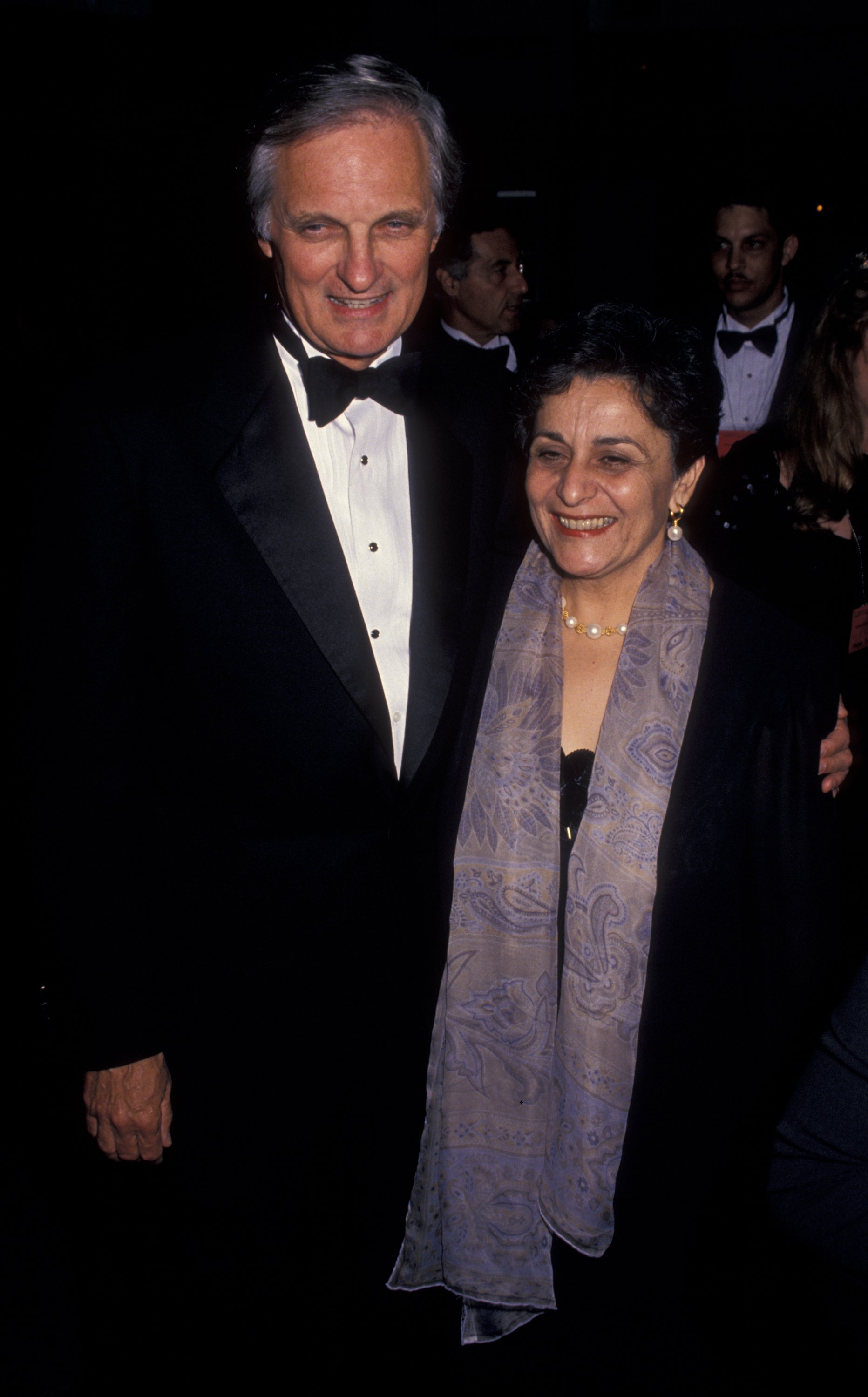Alan Alda and Arlene Weiss attending the 48th Annual Tony Awards at the Gershwin Theater on June 12, 1994 in New York City | Source: Getty Images