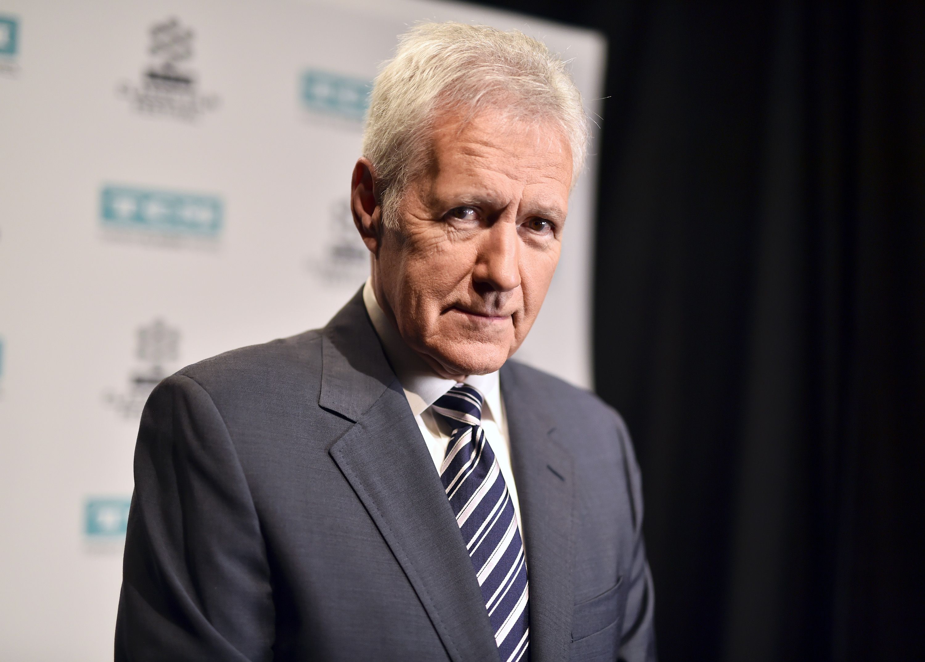 TV personality Alex Trebek at the screening of 'The Bridge on The River Kwai' during the 2017 TCM Classic Film Festival on April 7, 2017 | Photo: Getty Images