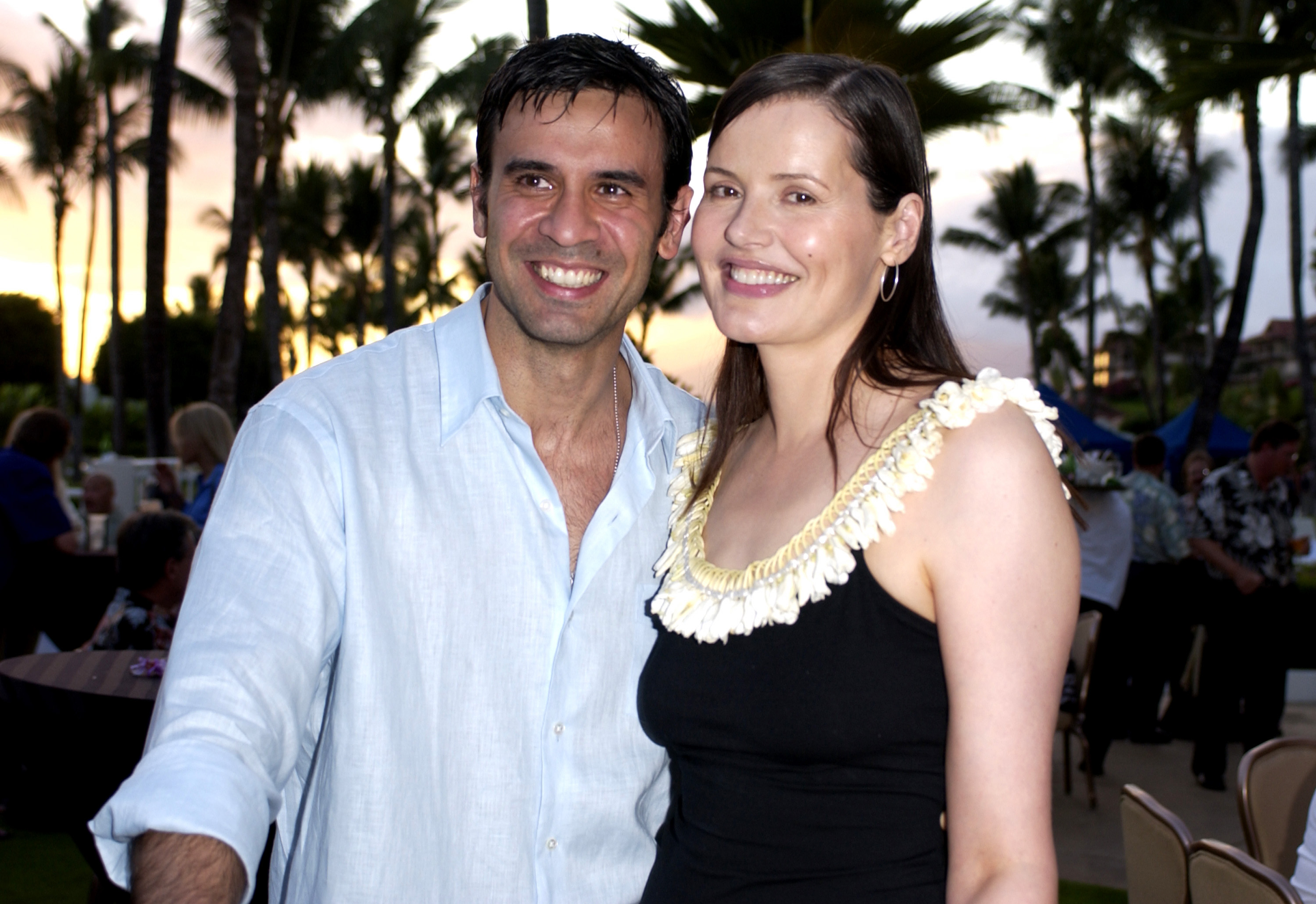 Reza Jarrahy and Geena Davis during the 2003 Maui Film Festival in Hawaii. | Source: Getty Images